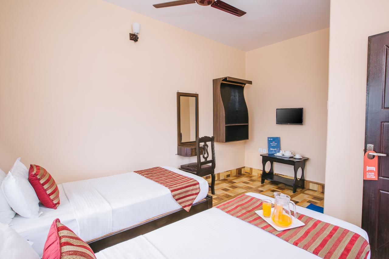 פוקהרה Hotel Ezen מראה חיצוני תמונה