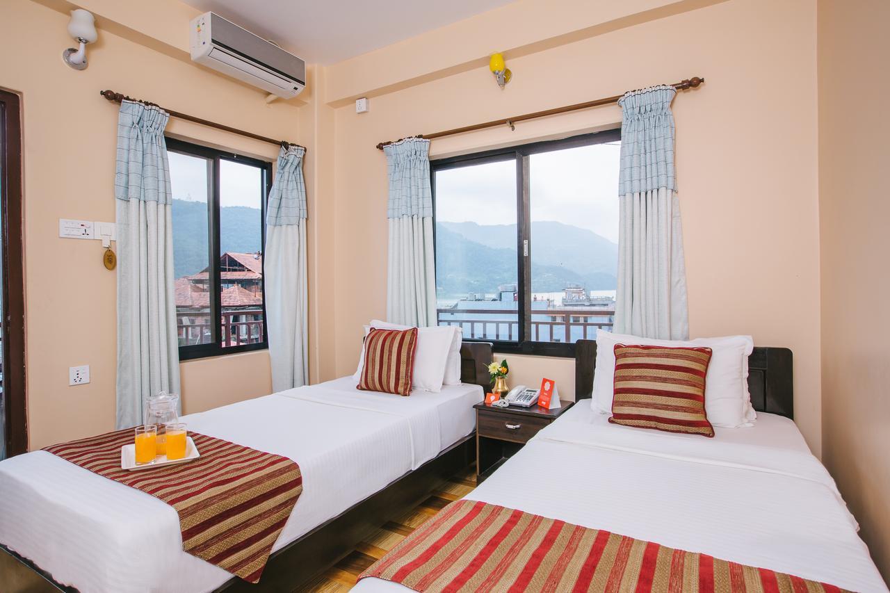 פוקהרה Hotel Ezen מראה חיצוני תמונה